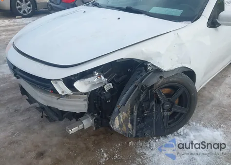 2015 Dodge Dart Sxt z USA, uszkodzony, nr VIN 1C3CDFBB6FD102167